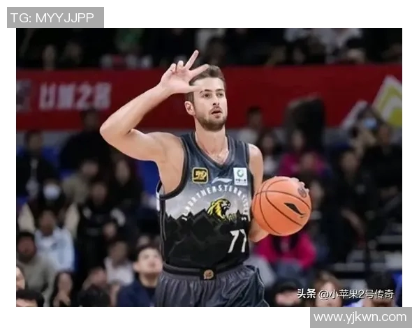 克林根三分绝杀！压哨三分助公牛队胜利，狂揽21篮板对比杨瀚森数据